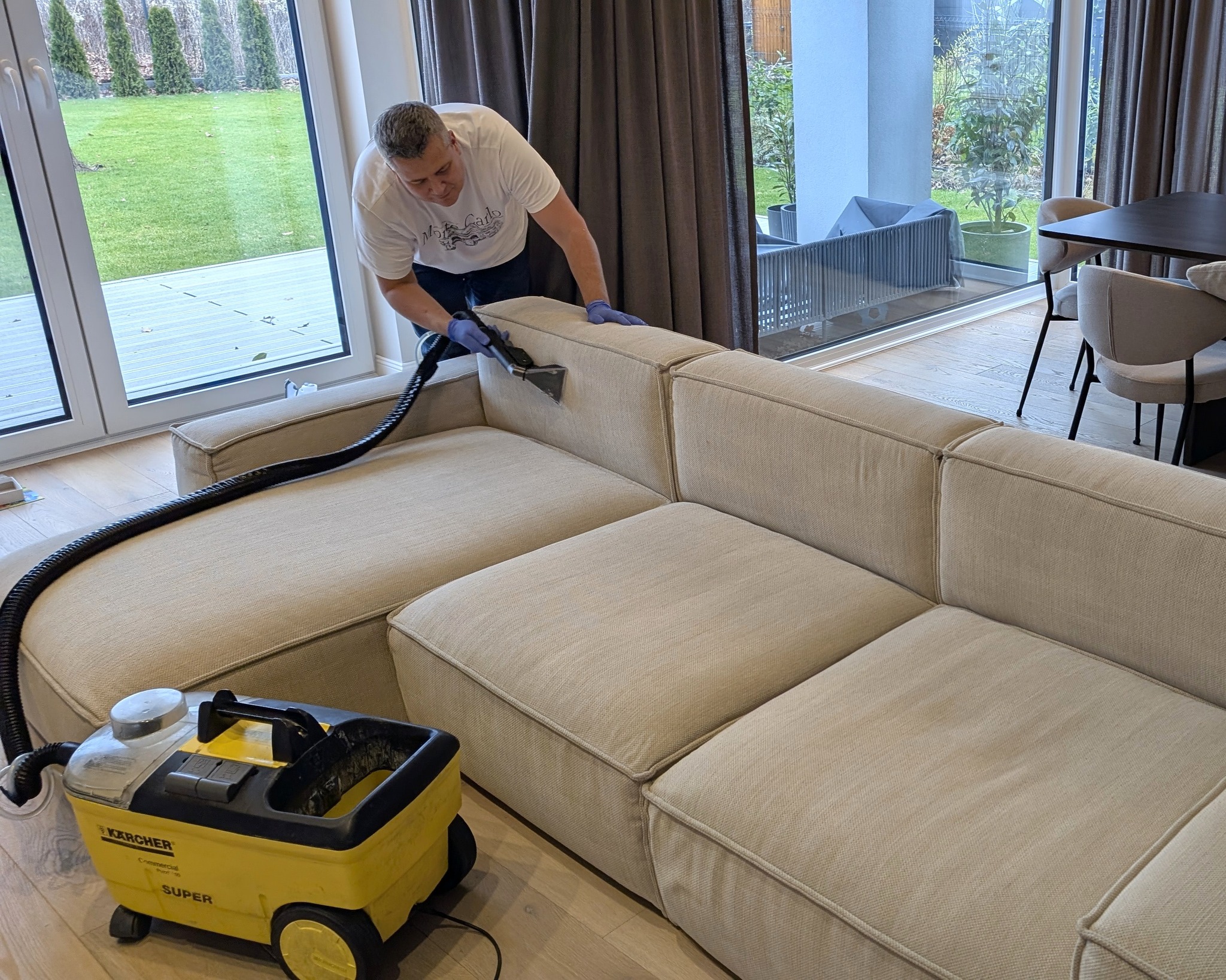 595107790 1607580246884936 5163086492382737491 N